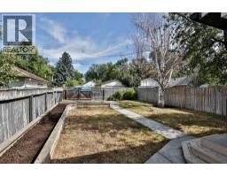 937 10 Street S - photo 2