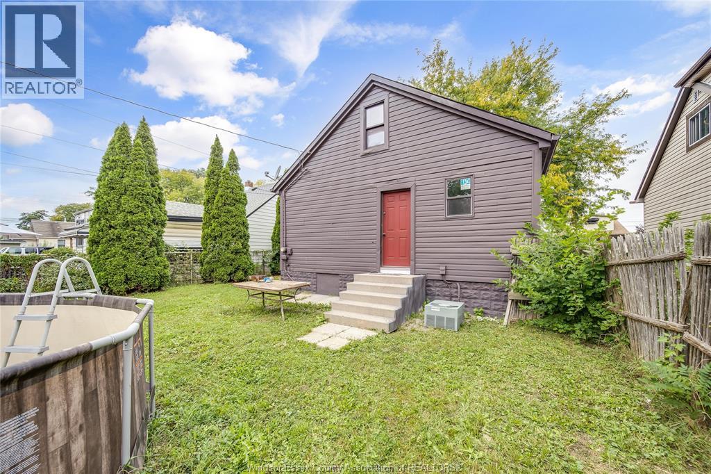 629 STANLEY STREET - 39
