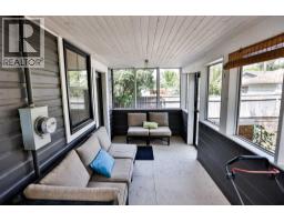 937 10 Street S - photo 16