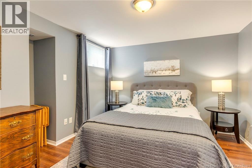 928 Coverdale Road - 34