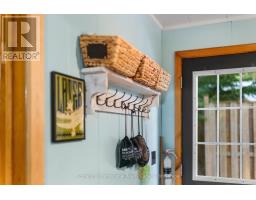 1054 Keysbury Drive, Algonquin Highlands, ON P0A1H0 Photo 15