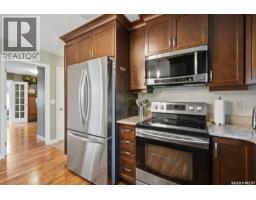 4pc Bathroom - 1115 6th Street E, Saskatoon, SK S7H1E4 Photo 10