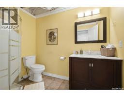 1115 6th Street E, Saskatoon, SK S7H1E4 Photo 30