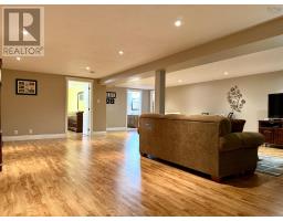 8 Fletcher Drive, Amherst, NS B4H4M4 Photo 38