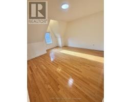 32d Oxford Street, Toronto, ON M5T1N9 Photo 19