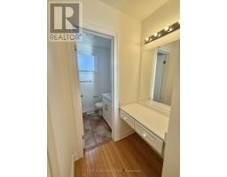 32d Oxford Street, Toronto, ON M5T1N9 Photo 22