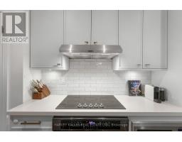 7 - 70 Hargrave Lane, Toronto, ON M4N0A4 Photo 16