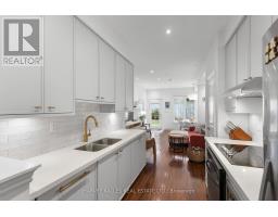 7 - 70 Hargrave Lane, Toronto, ON M4N0A4 Photo 17