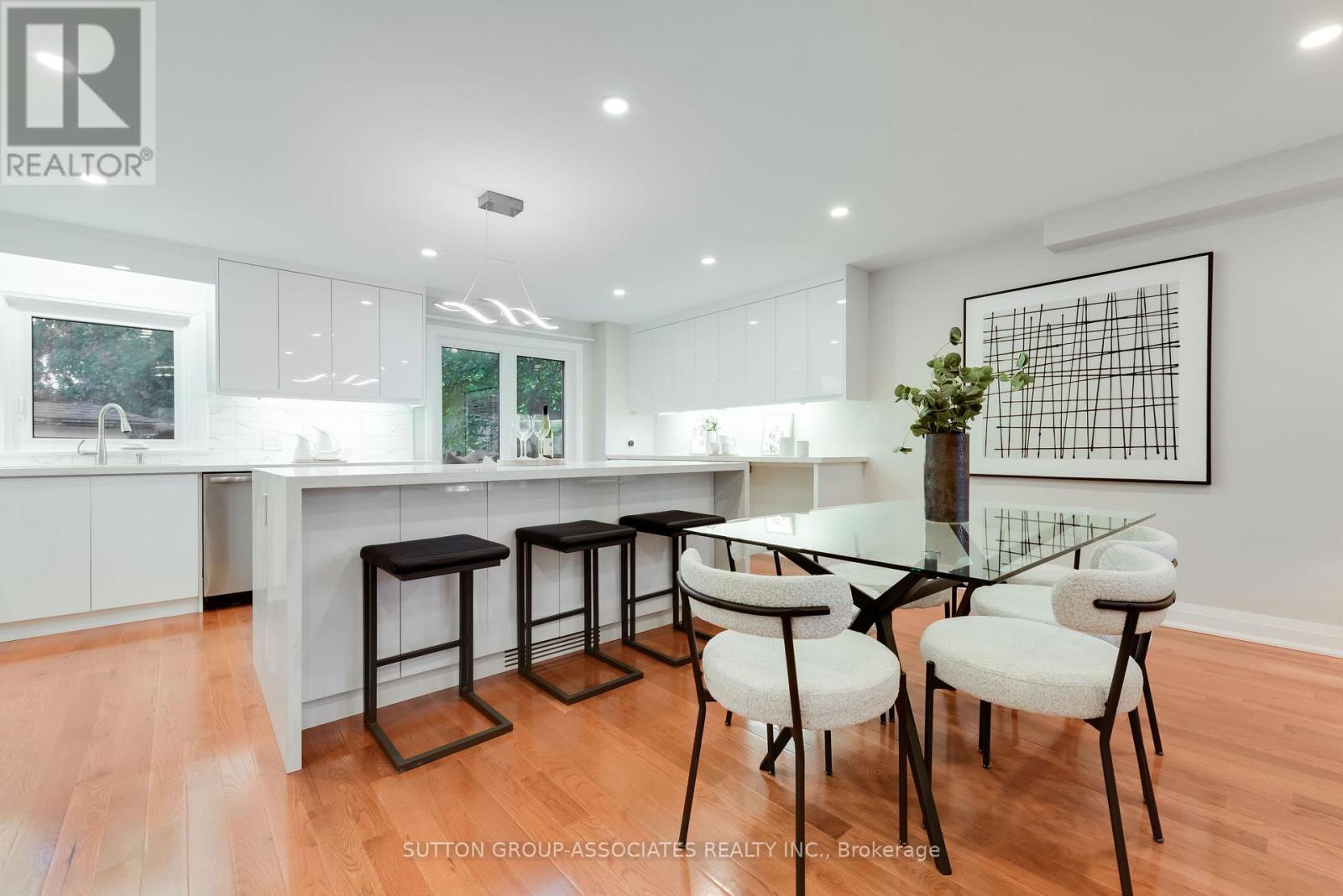 21 BELVIDERE AVENUE - 1