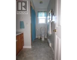 20 Winsor Street thumbnail 11
