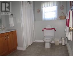20 Winsor Street thumbnail 17