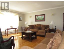 20 Winsor Street thumbnail 3