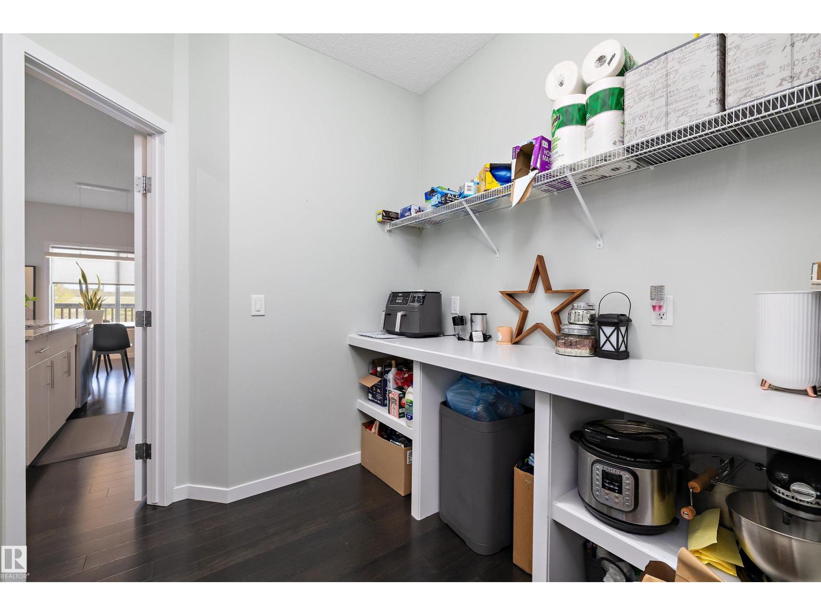 2927 11 ST NW - 10