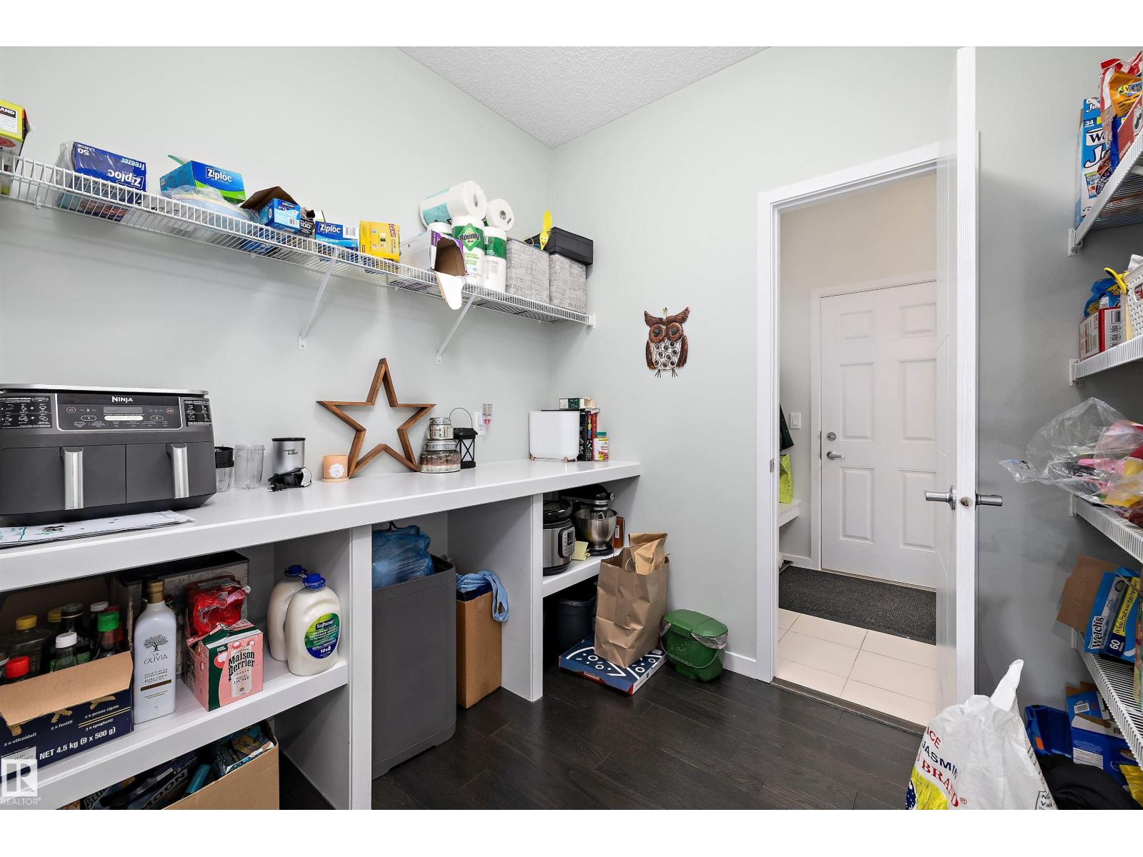 2927 11 ST NW - 11
