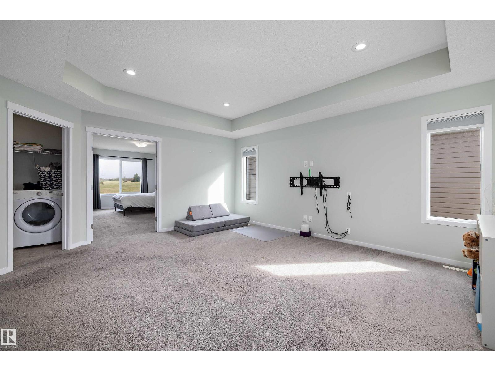 2927 11 ST NW - 24