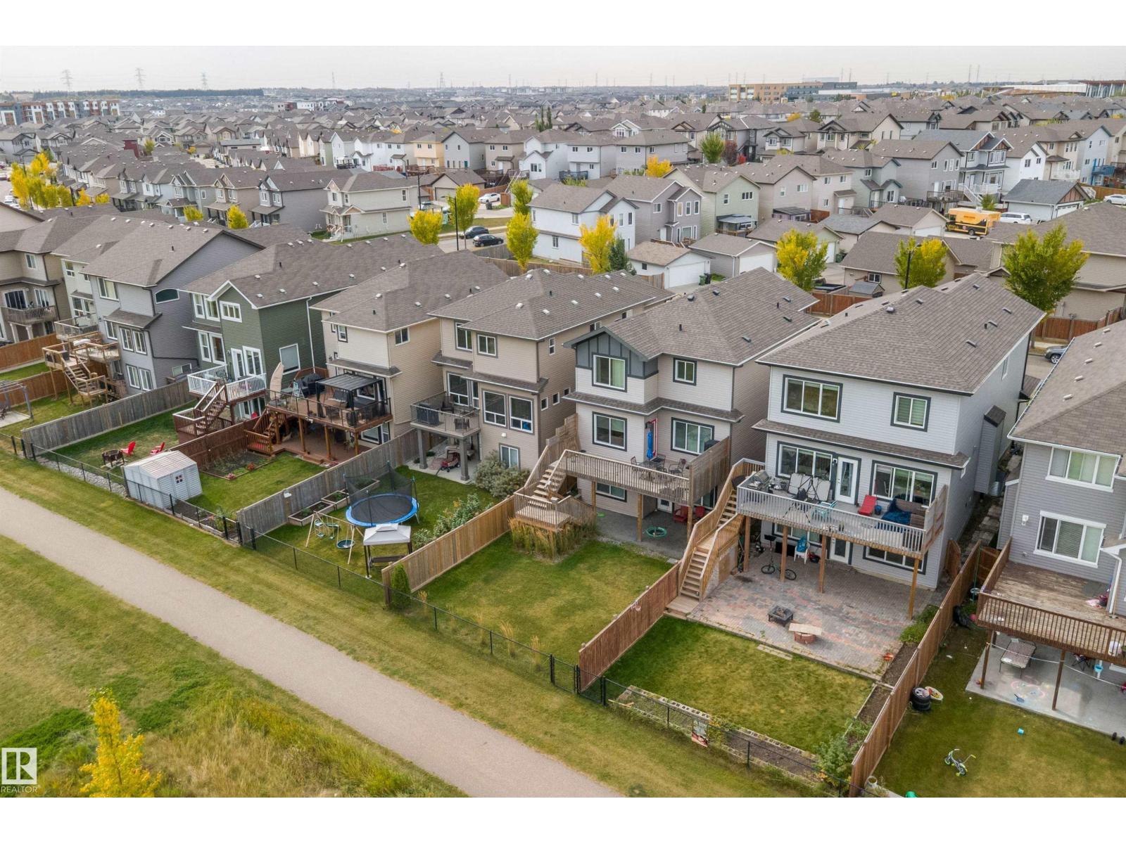 2927 11 ST NW - Image 57