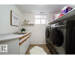 1105 Joyce Rd Nw Nw, Edmonton, AB T6L6Y2 Photo 30
