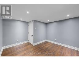 8 Davies Crescent, Toronto, ON M4J2X5 Photo 26