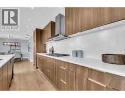 4pc Bathroom - 602, 138 Waterfront Court Sw, Calgary, AB T2P1L1 Photo 9