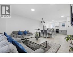 107 Corner Meadows Square NE - photo 11