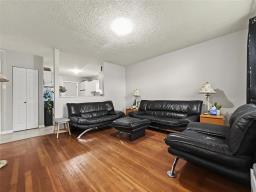 555 Lacrosse Street W, Virden, MB R0M2C0 Photo 8