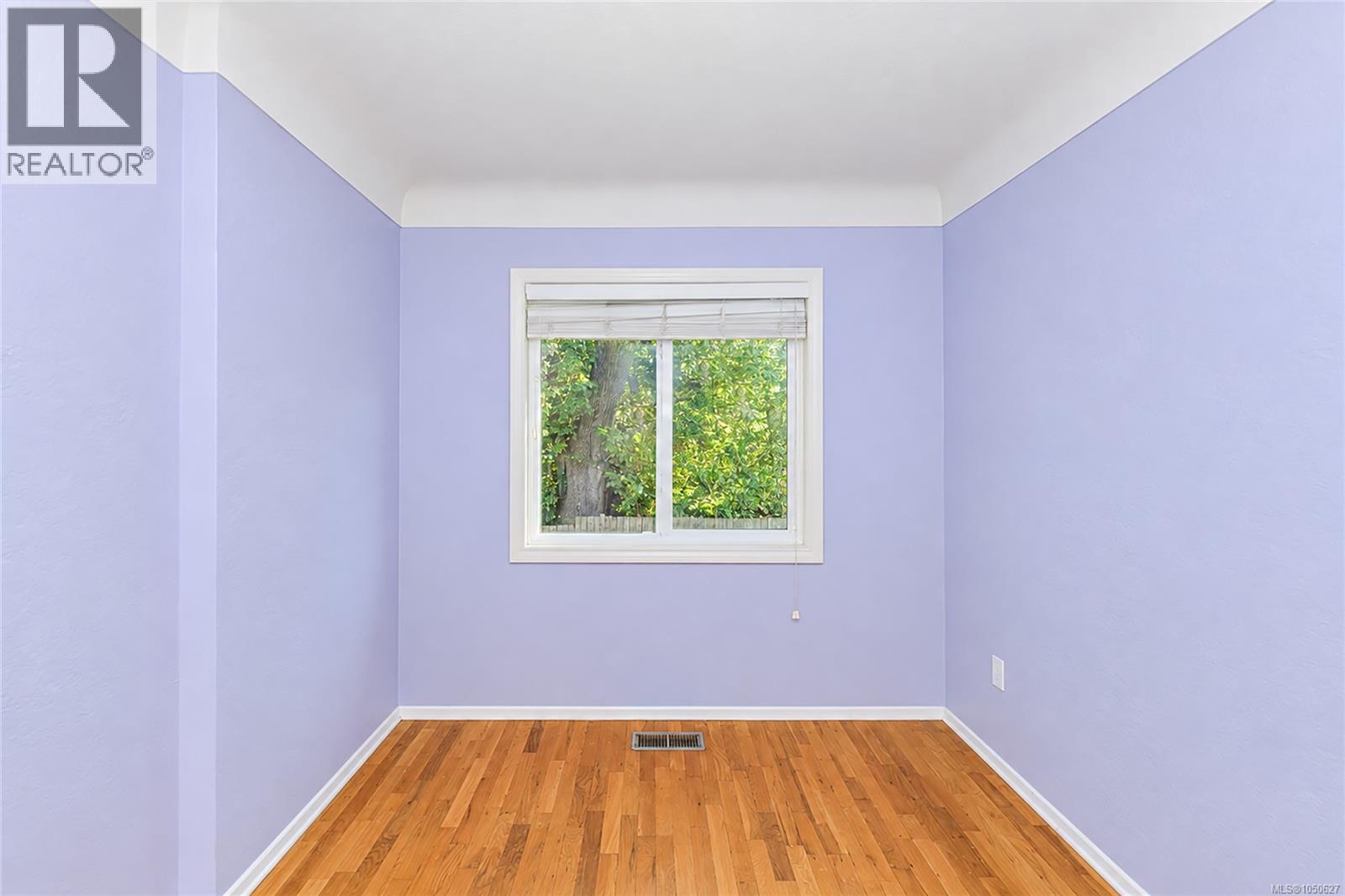  1711 Christmas Avenue, Saanich