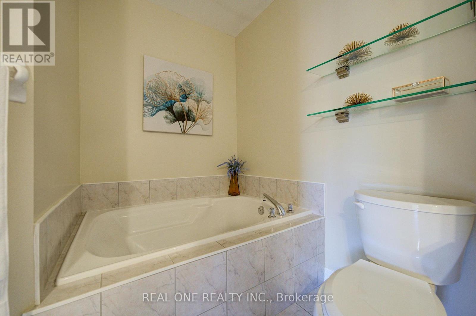 15 ANGELICA AVENUE - 24