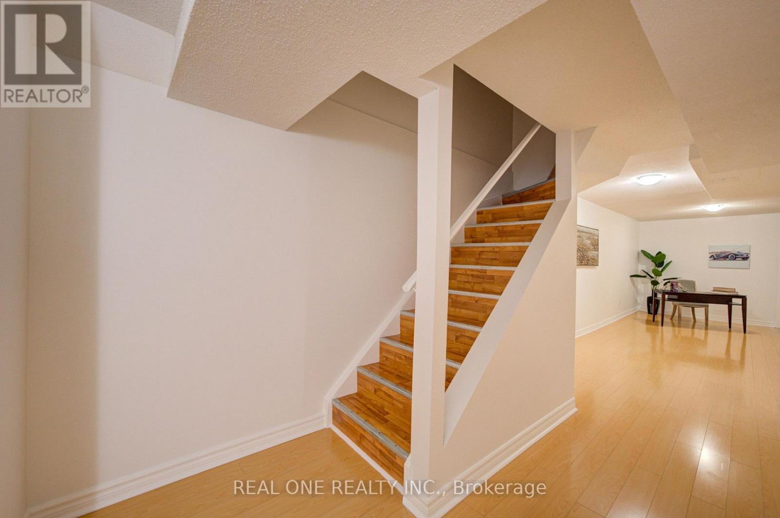 15 ANGELICA AVENUE - 32