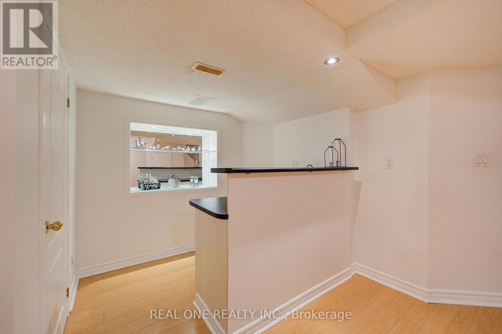 15 ANGELICA AVENUE - 39