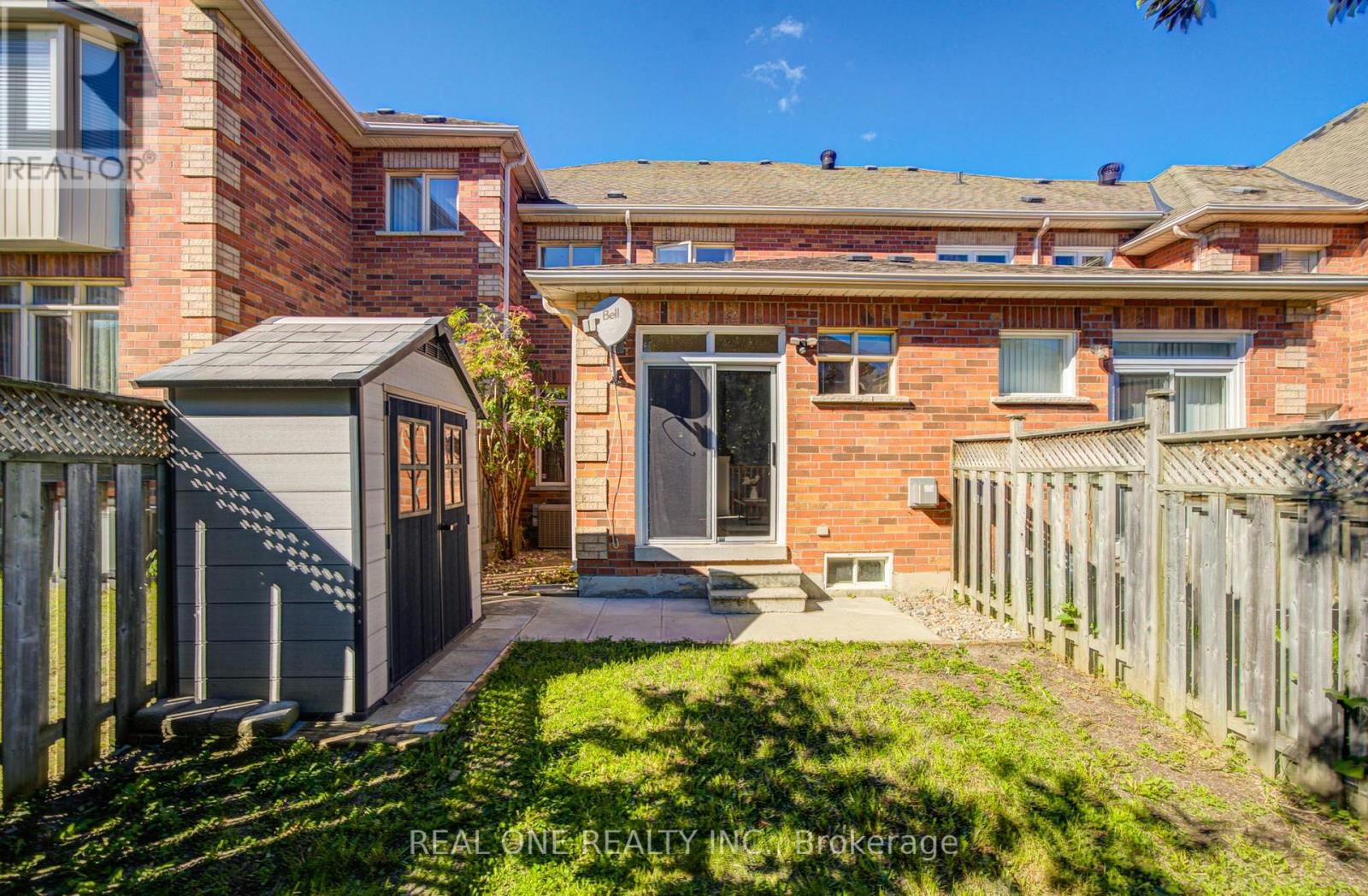 15 ANGELICA AVENUE - 45