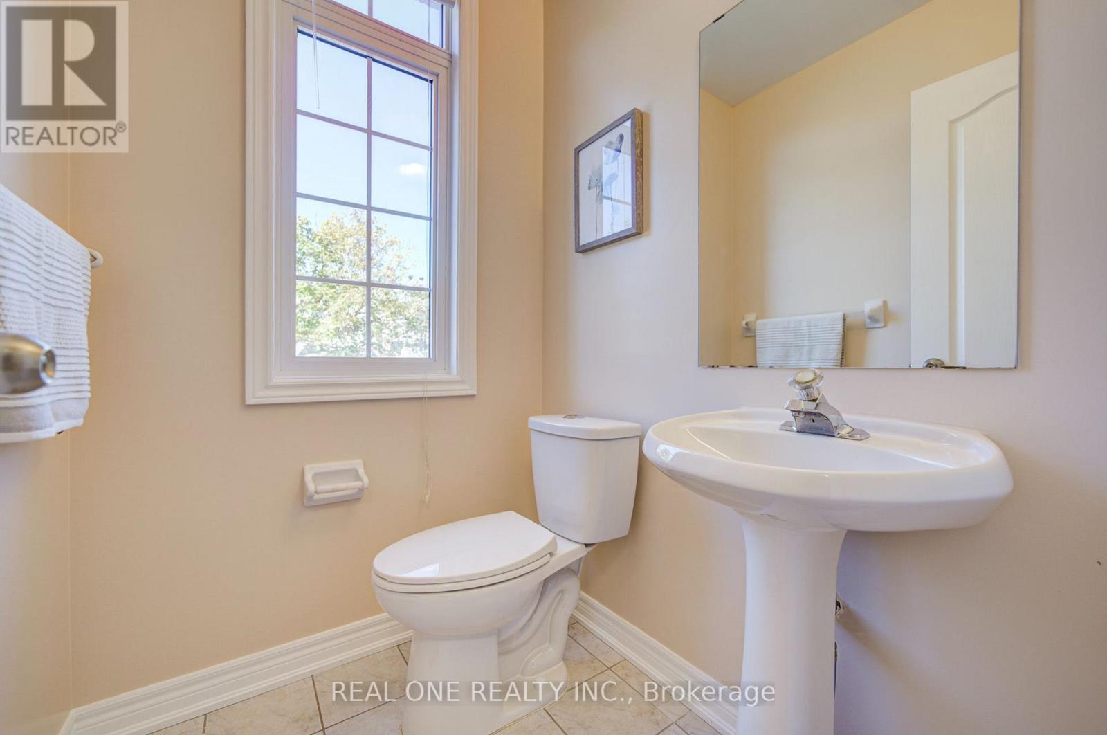 15 ANGELICA AVENUE - 5