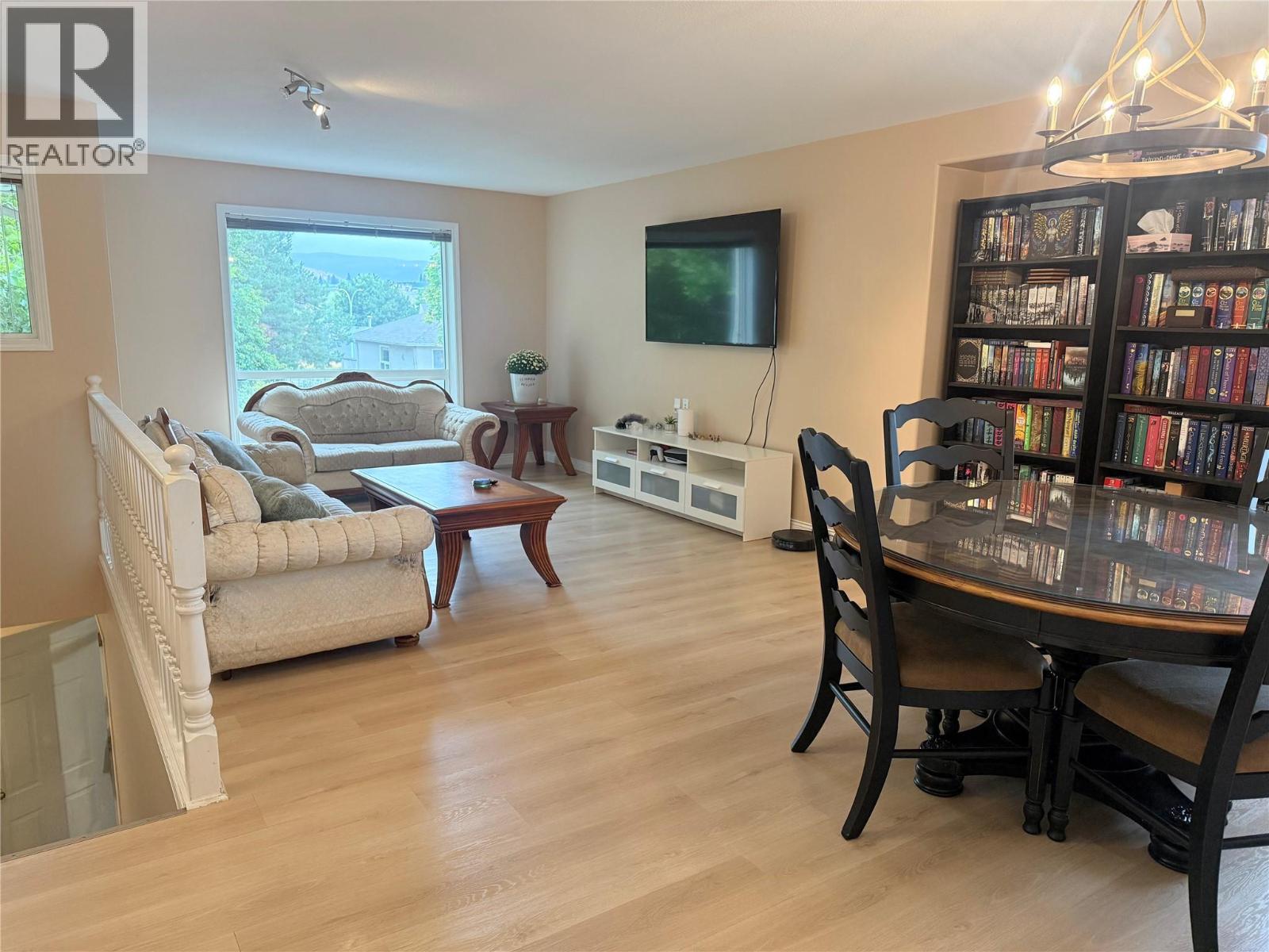 154 Ritchie Court - 4