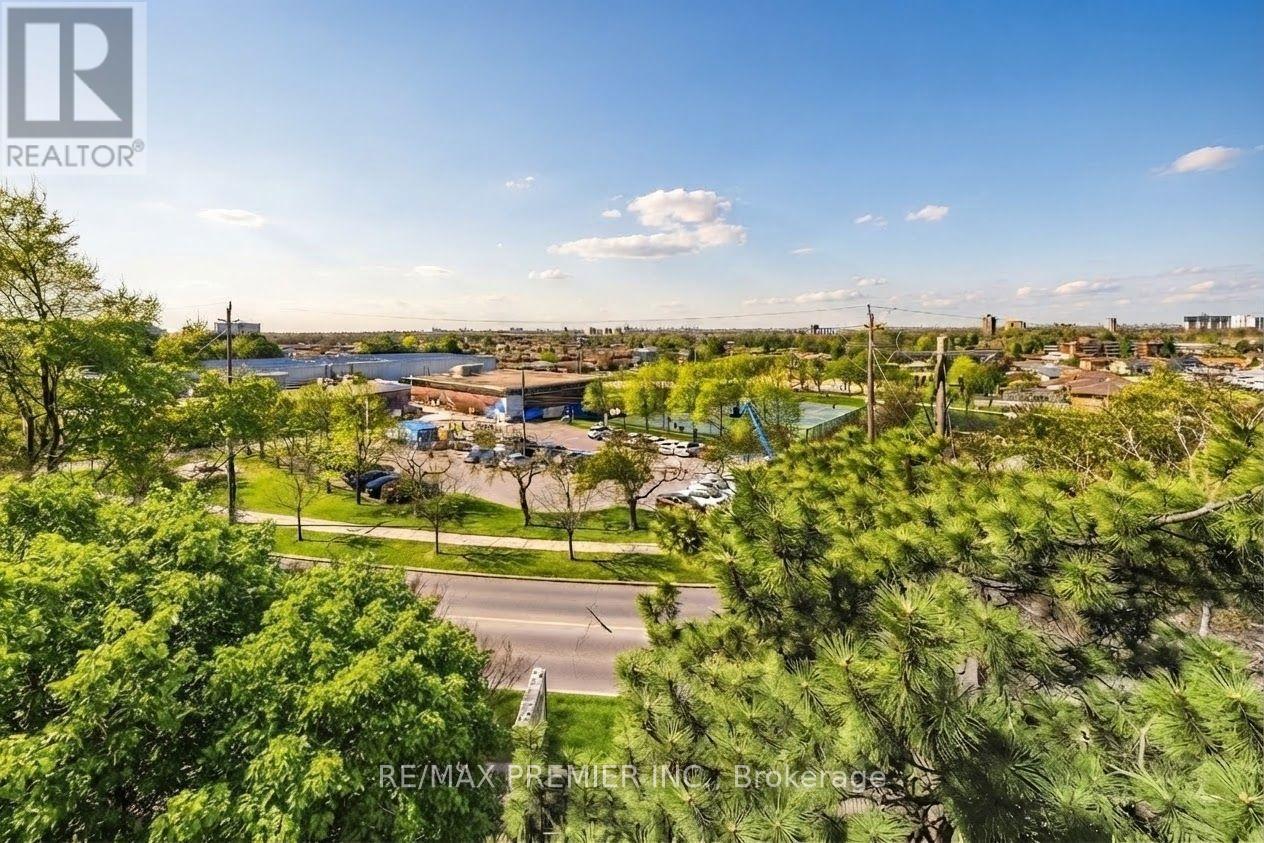 #614 80 GRANDRAVINE DRIVE - 14