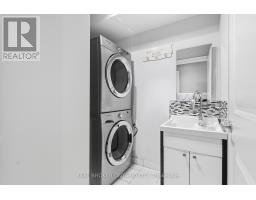 39 Lobo Mews, Toronto, ON M8Z0B2 Photo 15