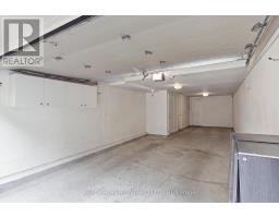 39 Lobo Mews, Toronto, ON M8Z0B2 Photo 22