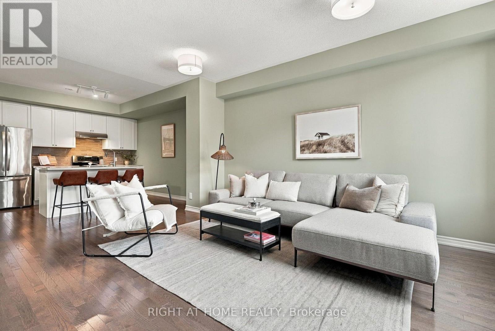 3048 BLACKTUSK COMMON - 22