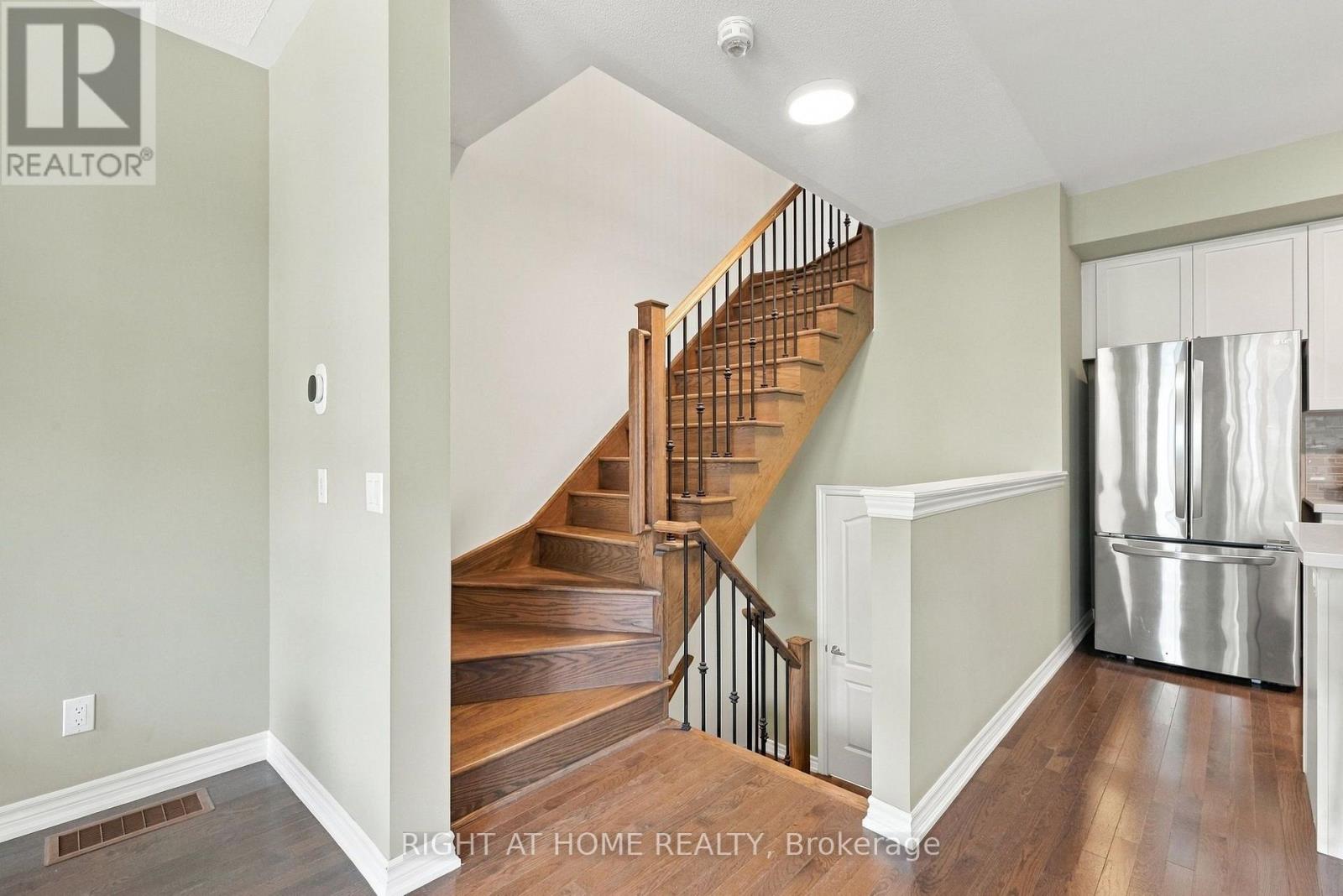 3048 BLACKTUSK COMMON - 26