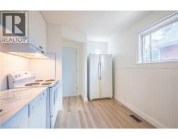 Eat in kitchen - 150 Beland Avenue S, Hamilton, ON L8K3T6 Photo 9