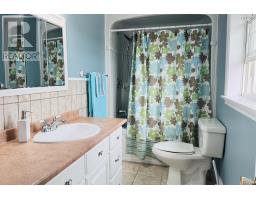 100 Spring Street, Parrsboro, NS B0M1S0 Photo 33