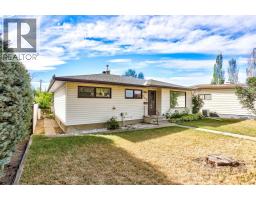 726 10 Avenue S - photo 1