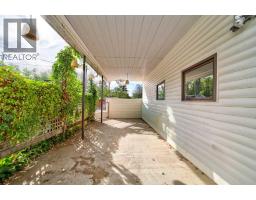 726 10 Avenue S - photo 34