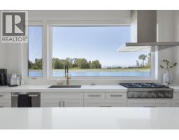 4379 W River Road, Delta, BC V4K1R9 Photo 12