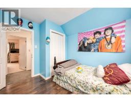 Living room - 260 Mitton Street South, Sarnia, ON N7T3E1 Photo 11