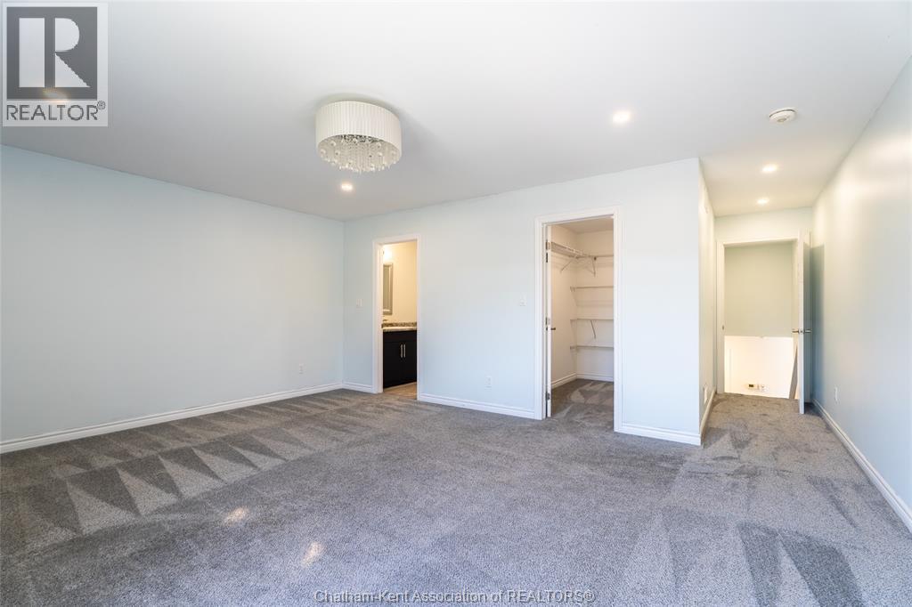 20 SIENNA COURT - 22