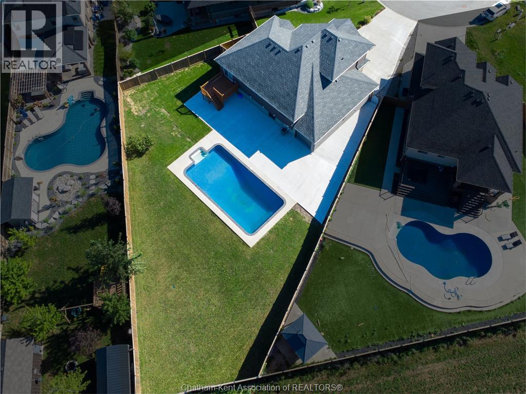 20 SIENNA COURT - 46