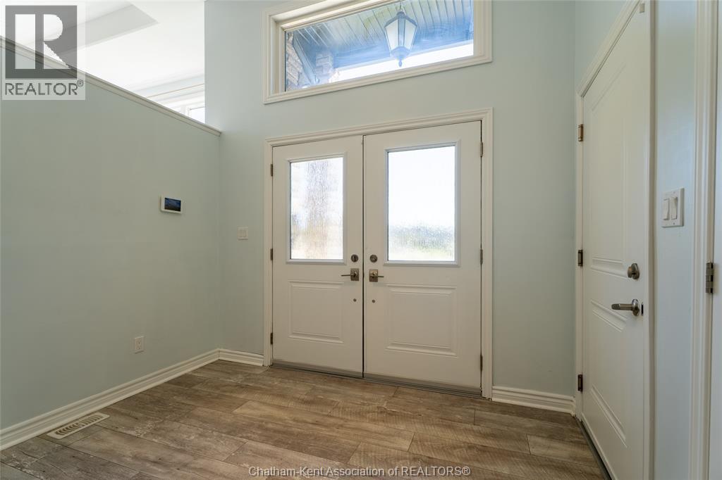 20 SIENNA COURT - 7