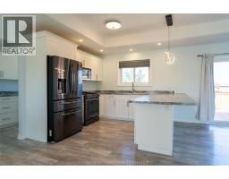 Kitchen/Dining room - 20 Sienna Court, Chatham, ON N7M0R9 Photo 12