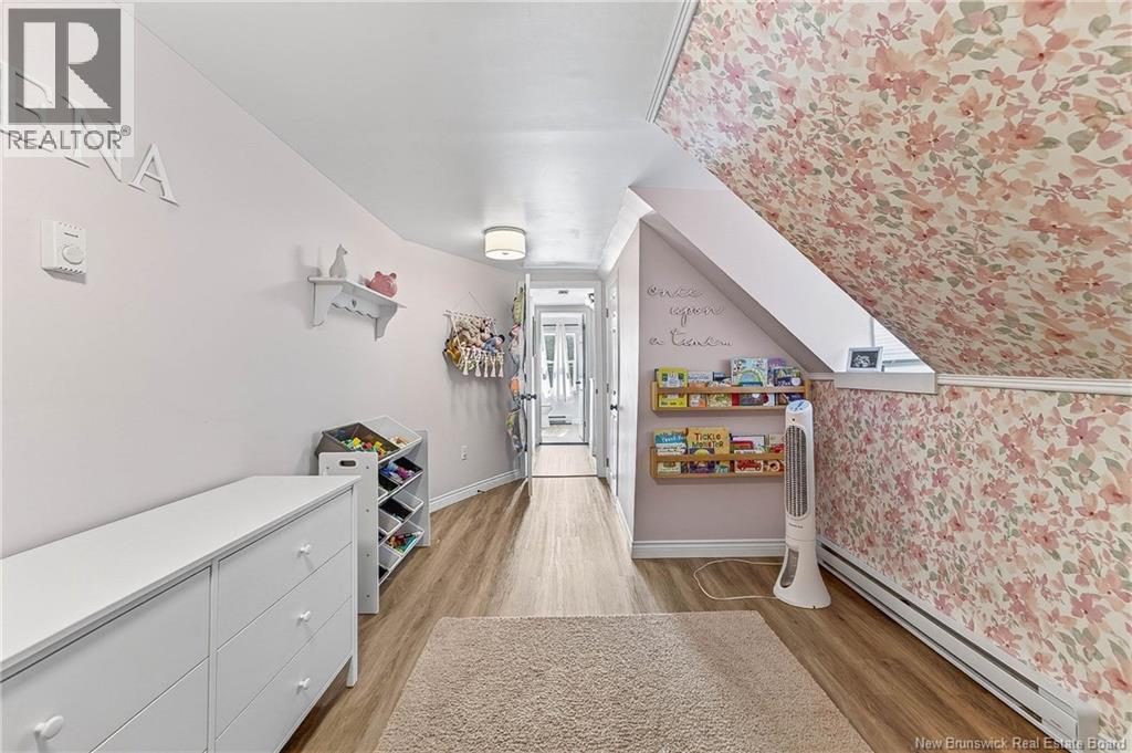6 Armstrong Street - Image 35