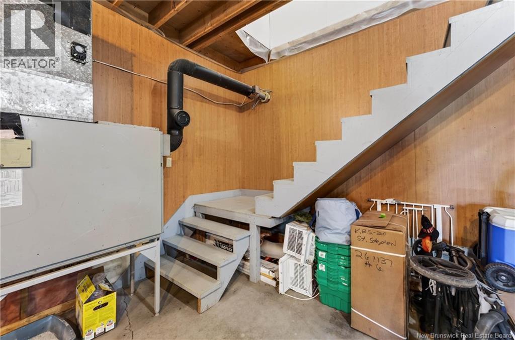 6 Armstrong Street - 42