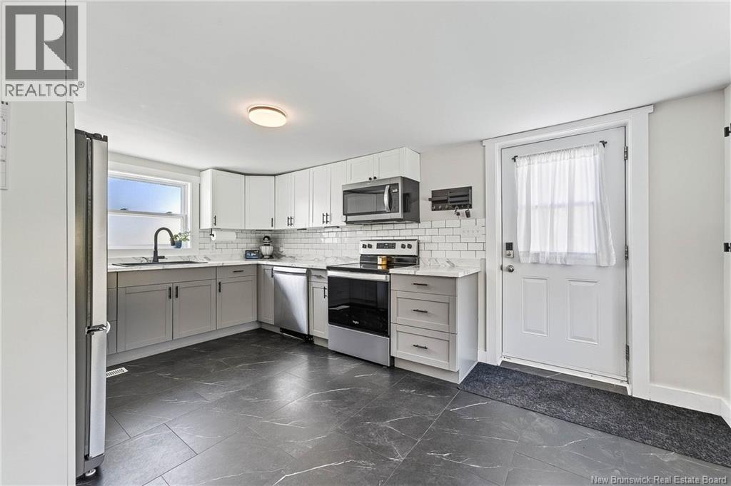 6 Armstrong Street - Image 6